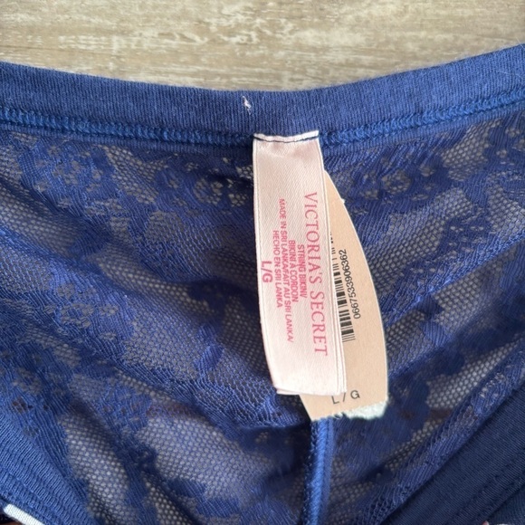 Victoria’s Secret String Bikini Panty - Picture 5 of 6